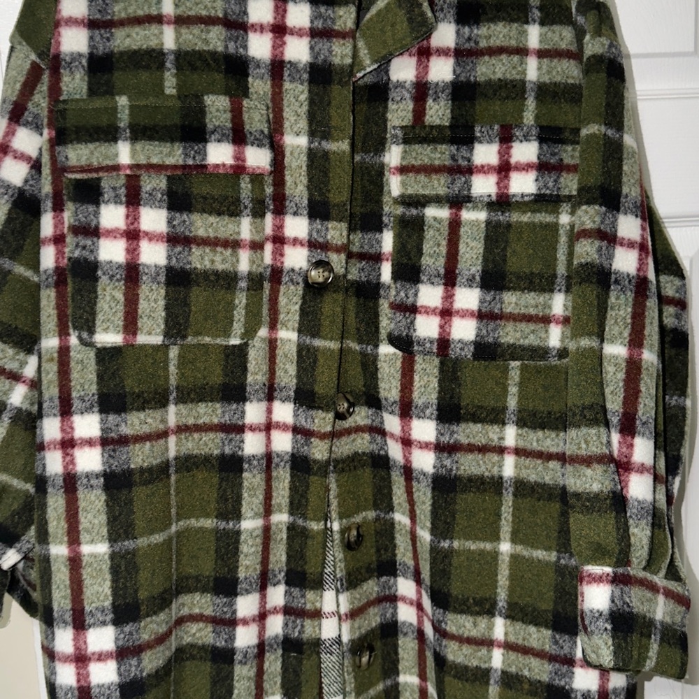 New Fashion Nova Plaid Button-Up Jacket. Size-Medium